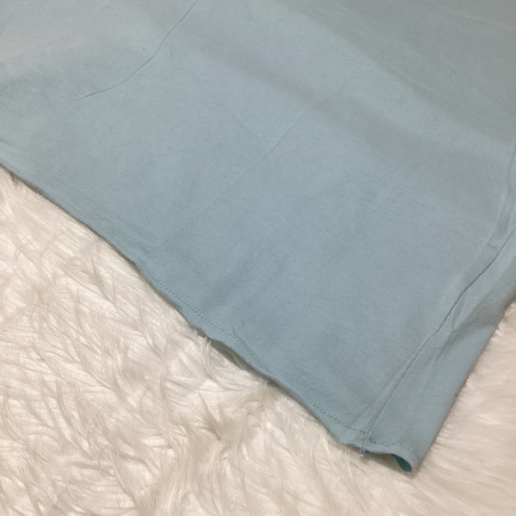 Abercrombie & Fitch Men’s SkyBlue Crew Neck Pocket Undone Hems - Picture 4 of 5